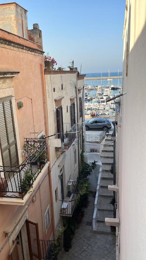 Palazzo Lamantea Boutique Rooms Bisceglie Exterior foto